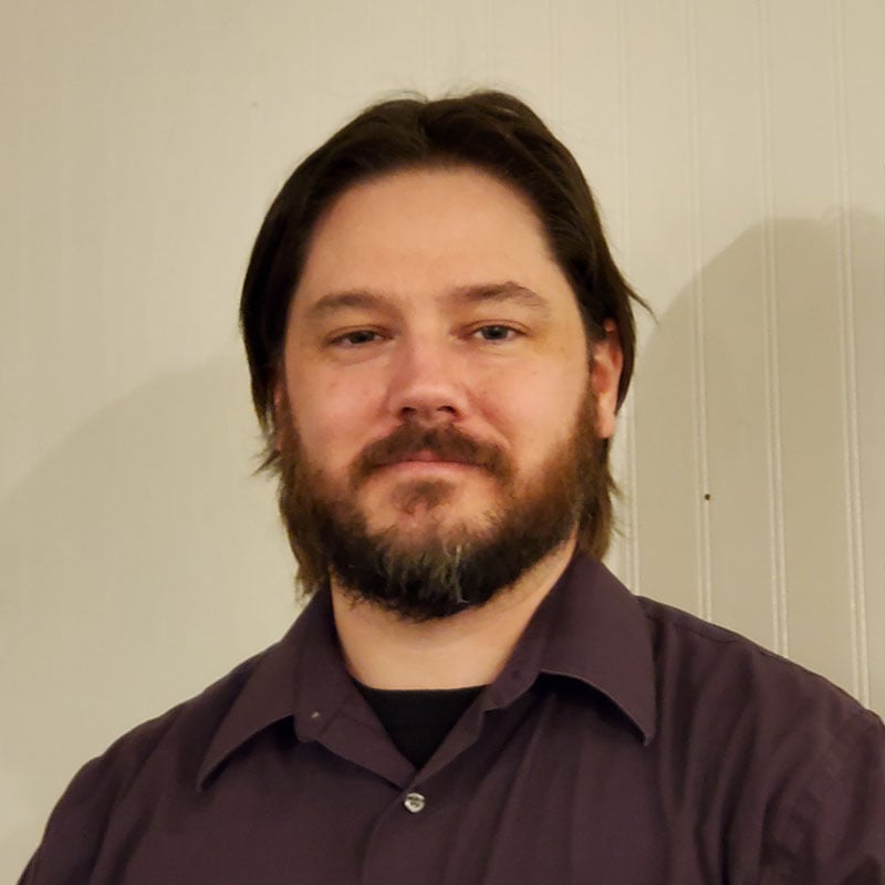 Brad-photo-cropped-800x800